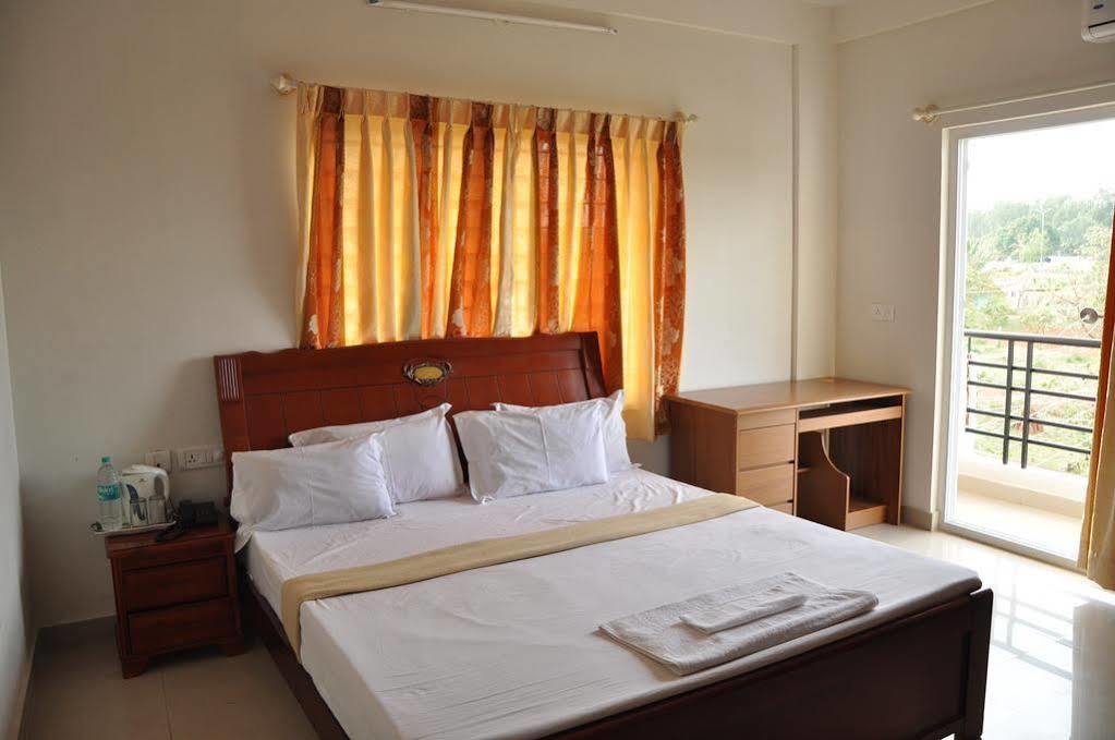 Airport Gateway Hotel Devanahalli Esterno foto