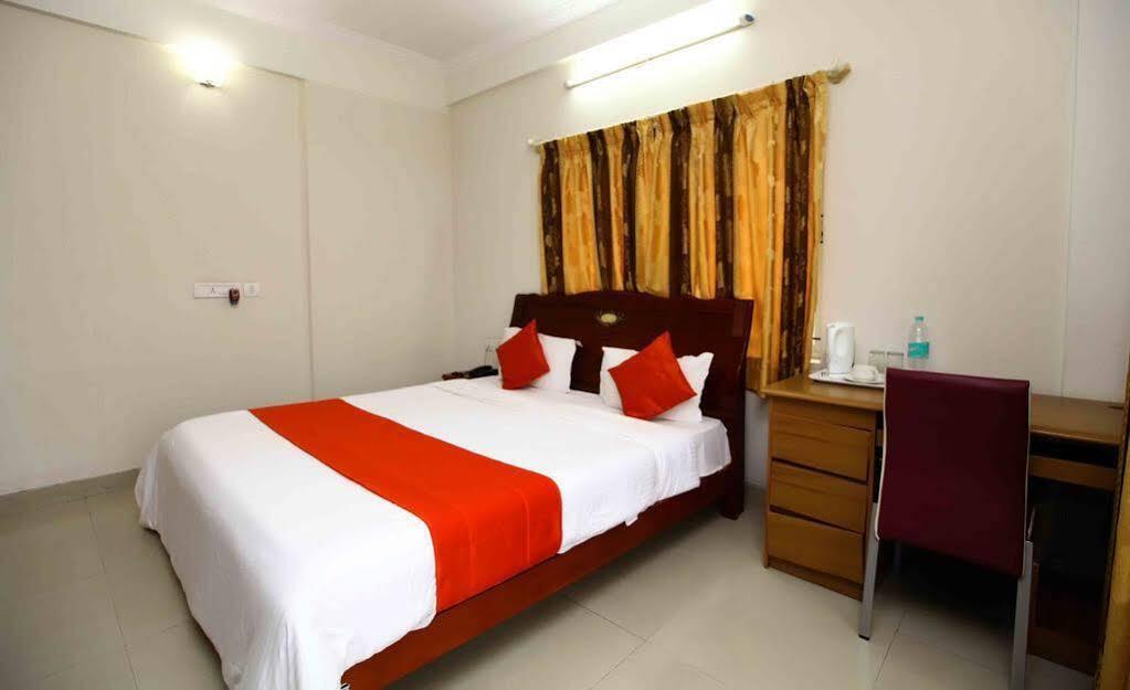 Airport Gateway Hotel Devanahalli Esterno foto