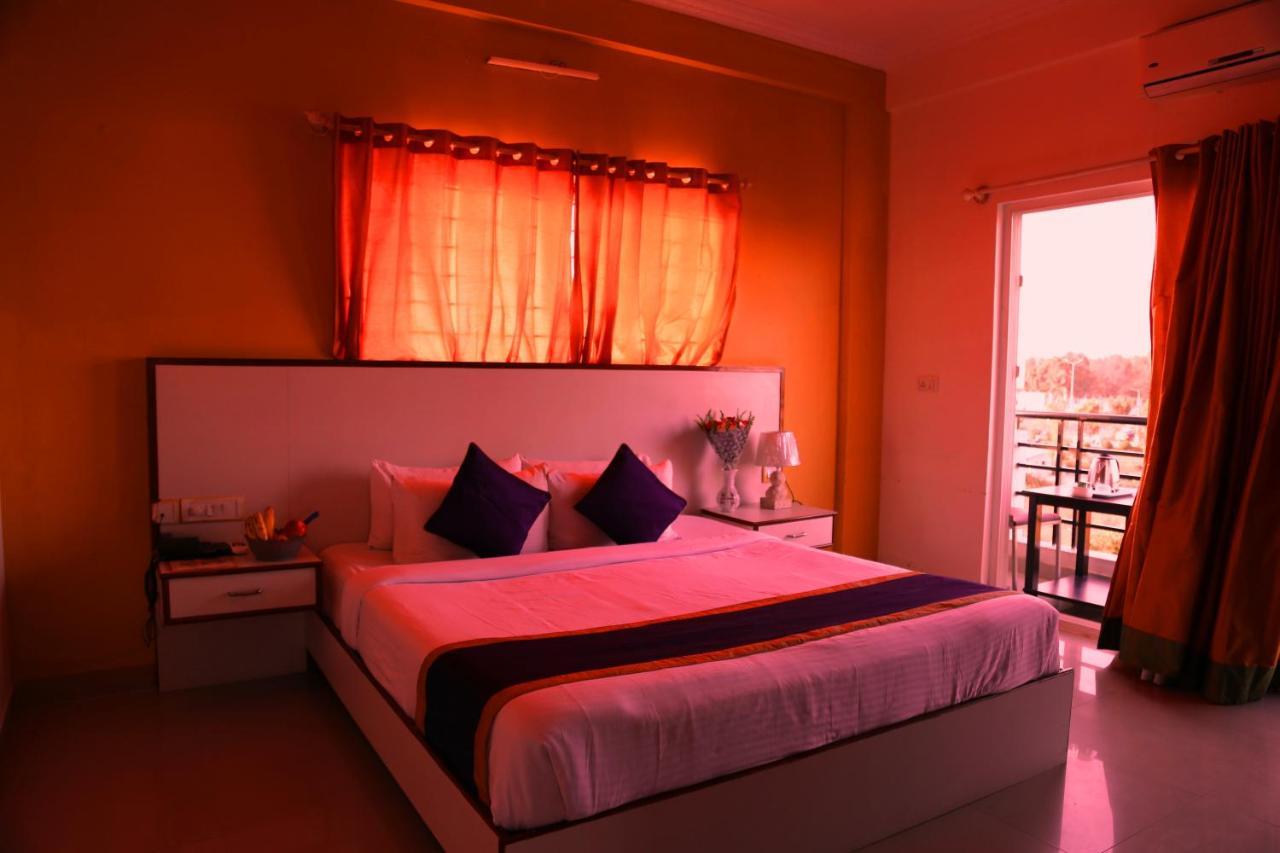 Airport Gateway Hotel Devanahalli Esterno foto